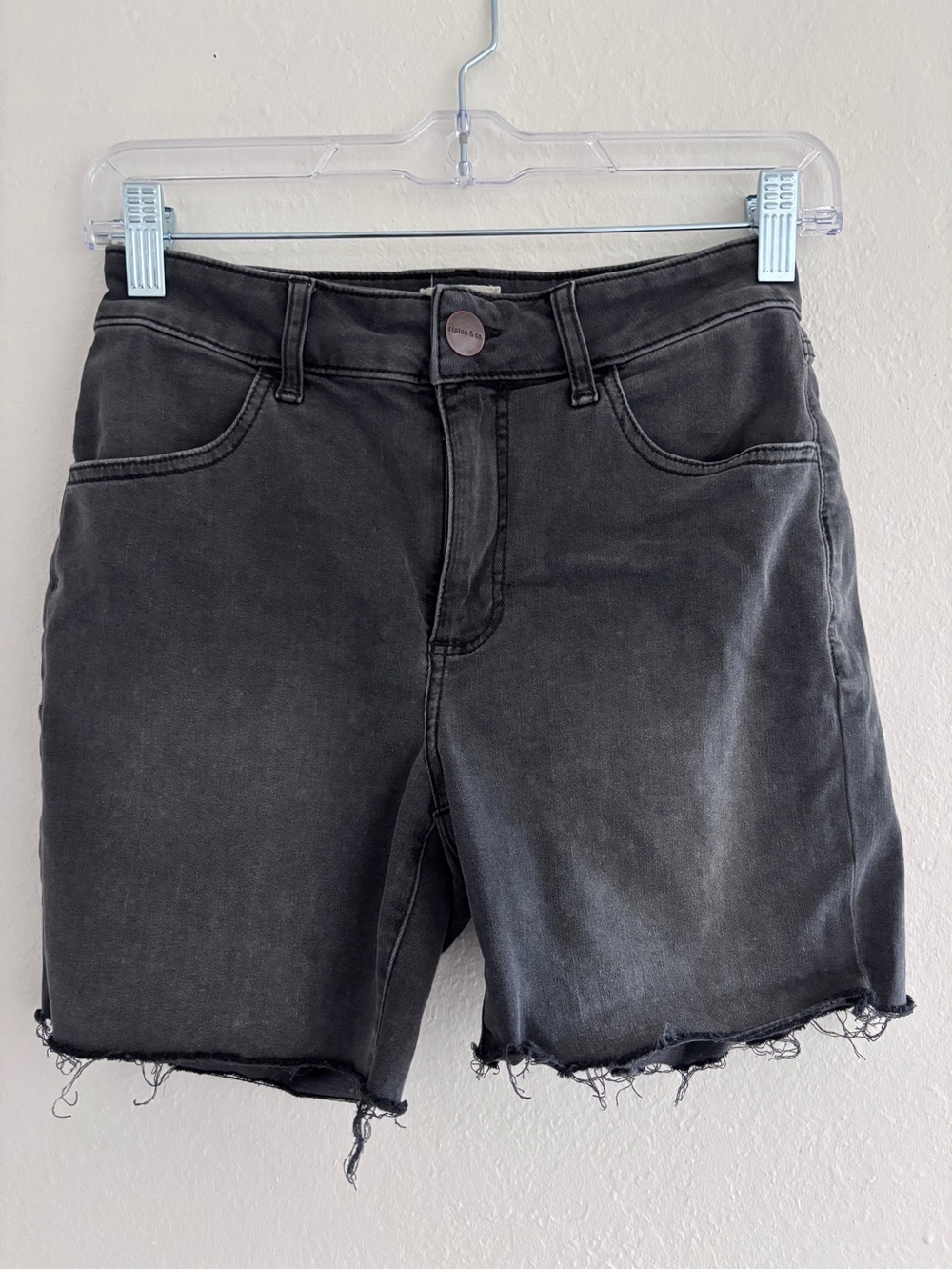 WOMEN'S CLASSIC JORTS